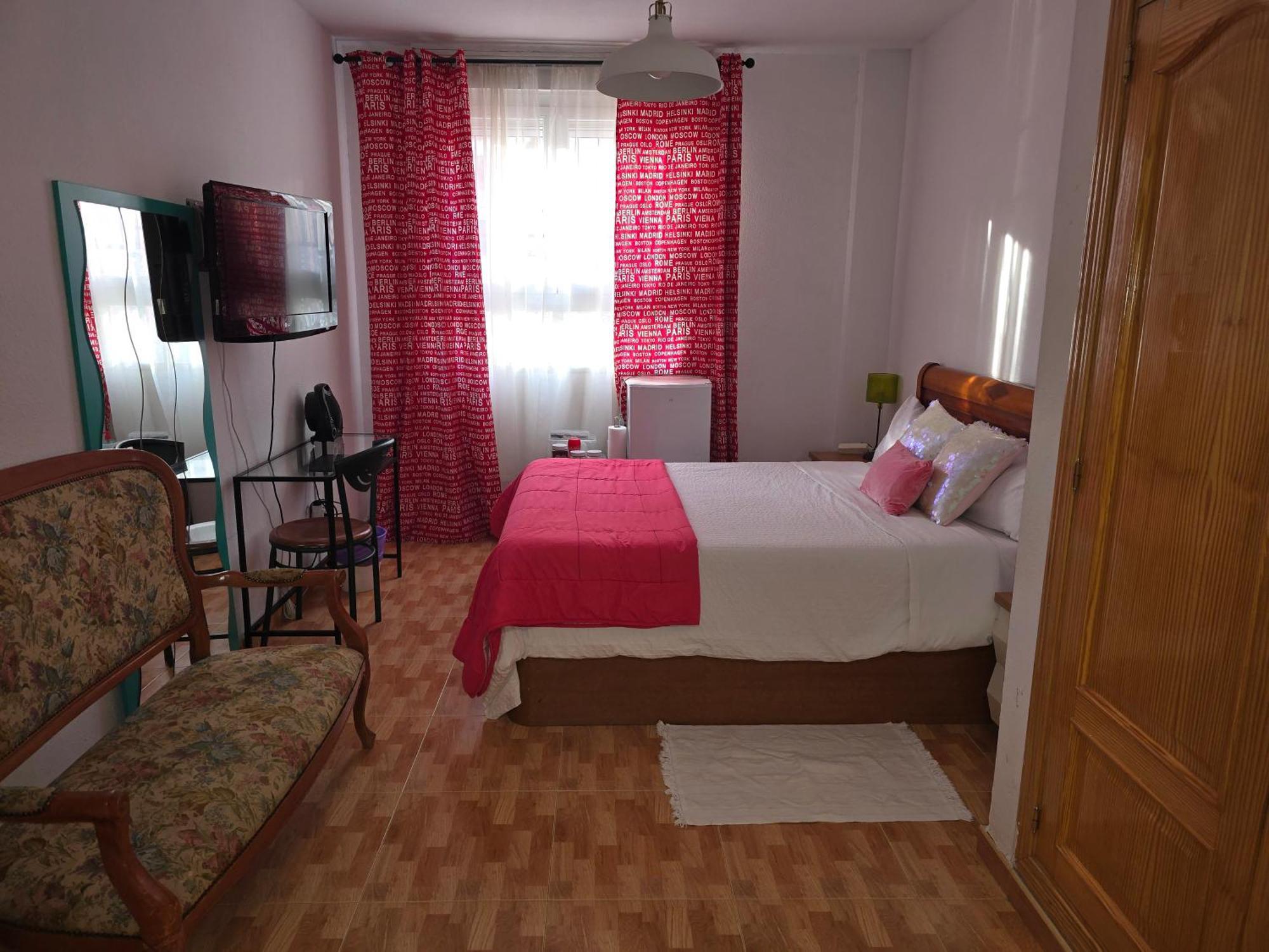 Acogedoras Habitaciones En Madrid Kamer foto